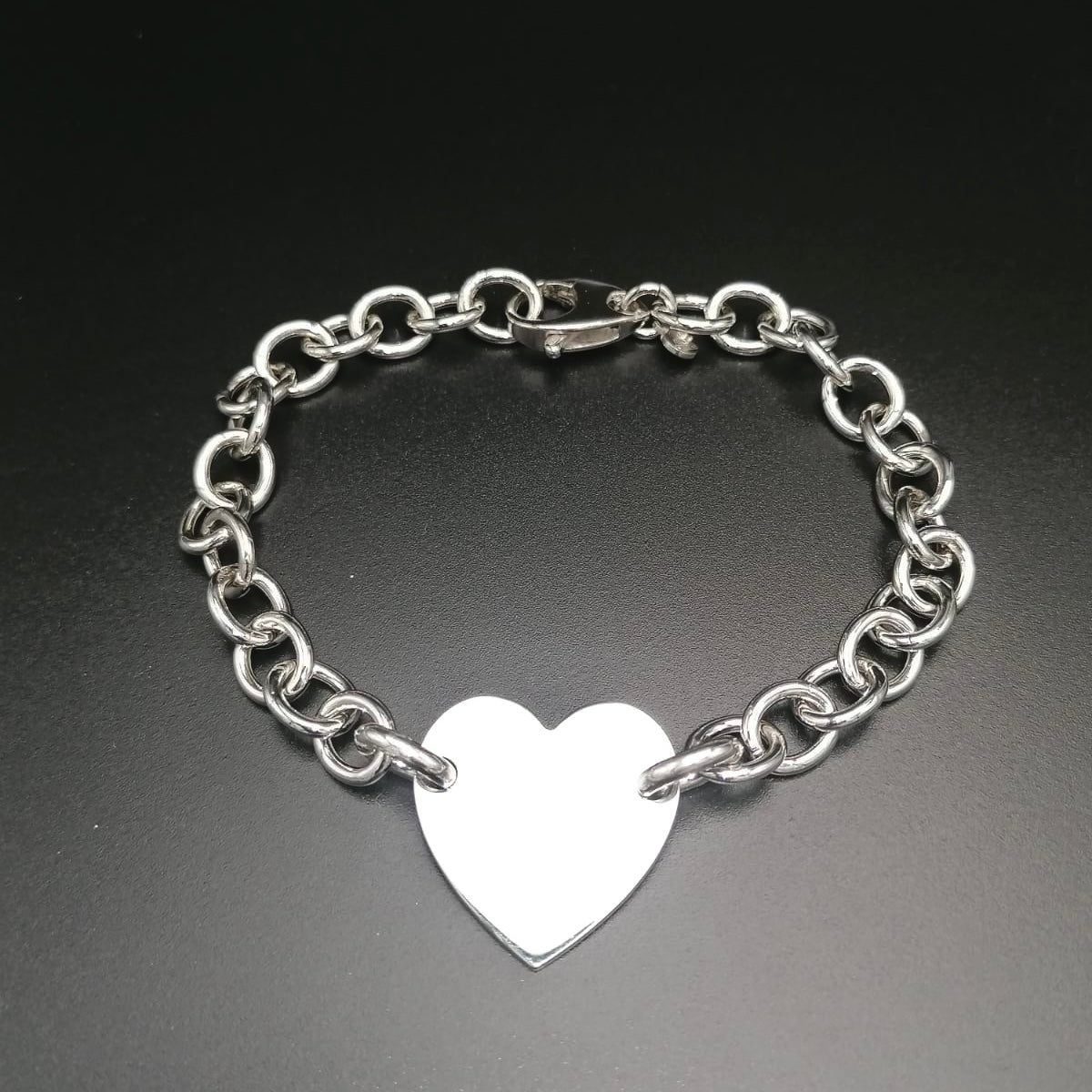 Bracciale cuore centrale