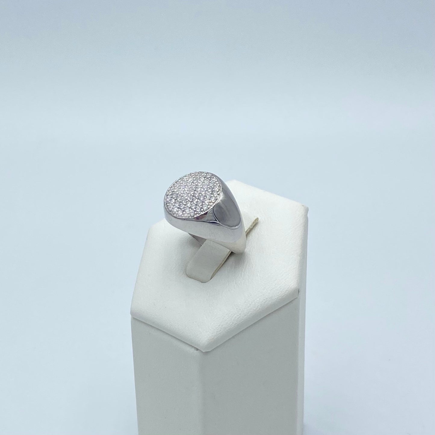 Chevalier rotondo rodio con zirconi