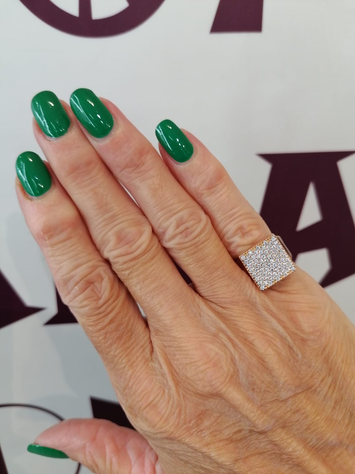 Chevalier quadrato rosato con zirconi