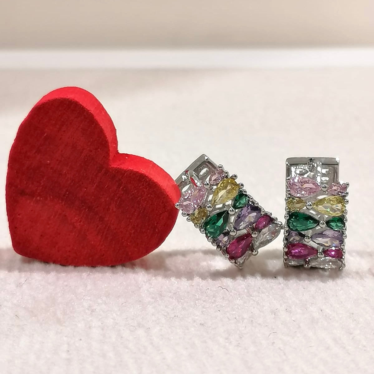 Orecchini Ovali con zirconi multicolor